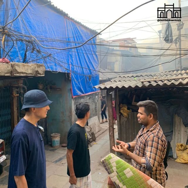 Mumbai: Dharavi Slum Walking Tour with Local Slum Dweller - Key things you will notice