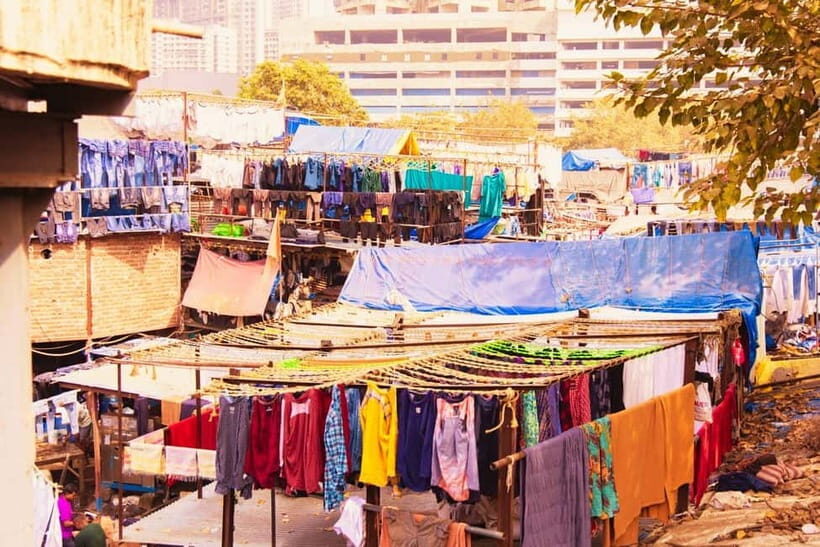 Mumbai: Dhobi Ghat & Dharavi Slum tour - Walking Dharavi: workshops, daily life, and Kumbharwada craft