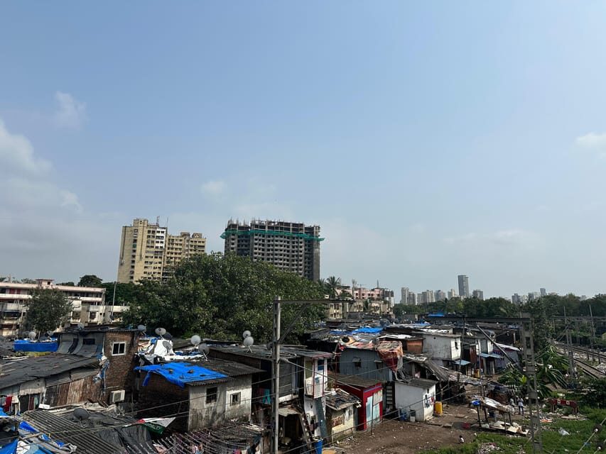 Mumbai: Discover India's Largest Slum -A Local's Perspective - Markets Where Daily Needs Drive the Neighborhood
