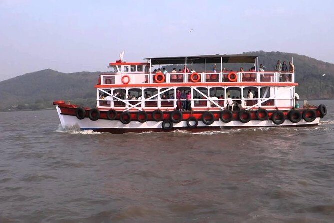Mumbai Elephanta Caves Private Half-Day Tour including Guide - The ferry from Gateway of India: views, sun, and what to bring