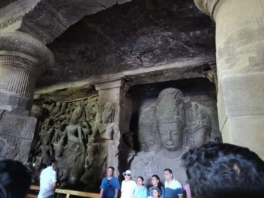 Mumbai: Exclusive Tour with Dharavi Slum & Elephanta Cave - A guided day needs breaks, photos, and pacing