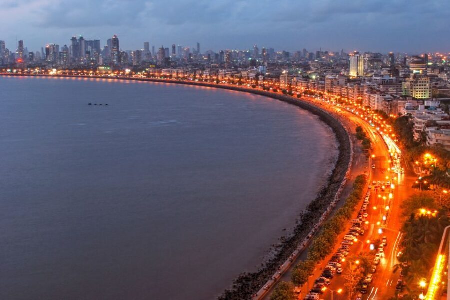 Mumbai: Full-Day Private Sightseeing Tour - Colaba Shopping Time and Malabar Hill View Stops