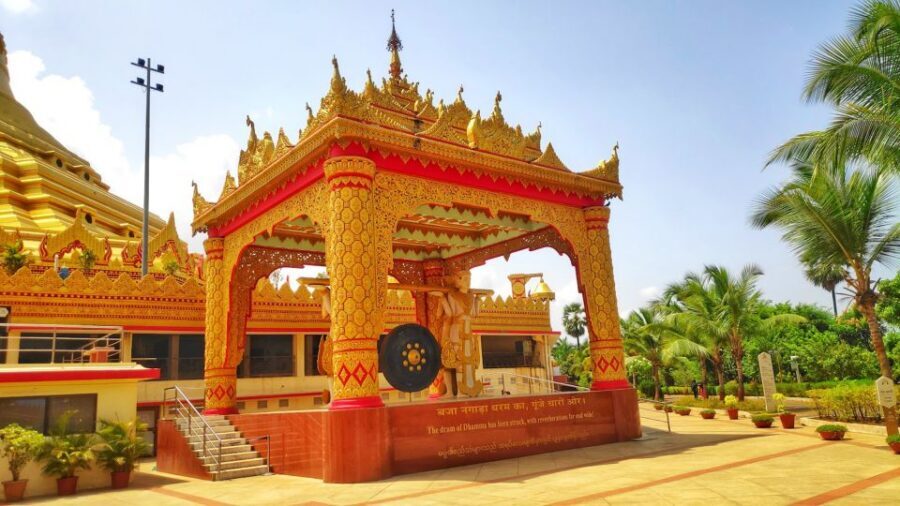 Mumbai: Kanheri Caves and The Golden Pagoda Temple - The walking reality: steps, shade, and pacing your energy