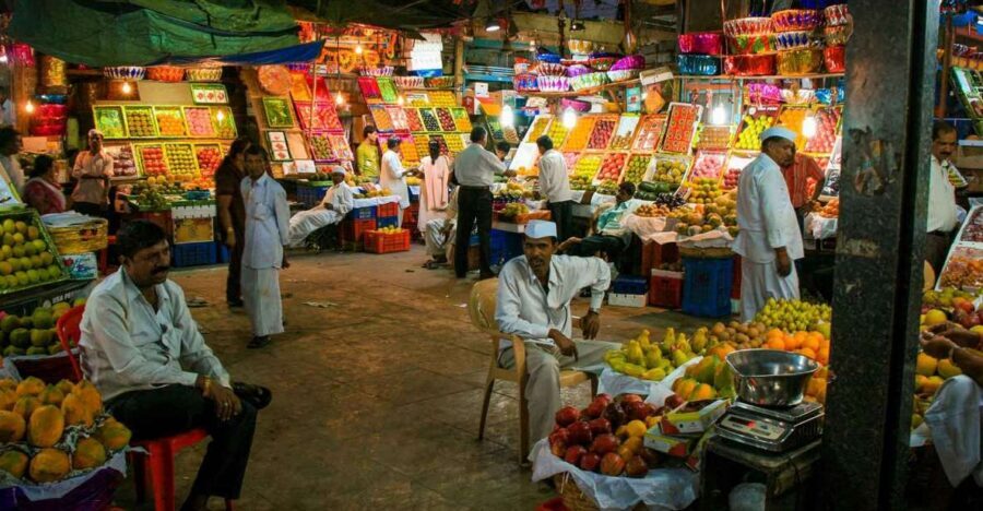 Mumbai: Local Markets & Temples Tour - Mumbai Markets and Temples: What This Tour Really Gives You