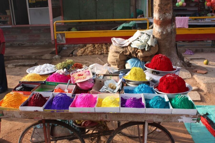 Mumbai: Magical Markets Tour - A 2-hour market route that actually makes sense
