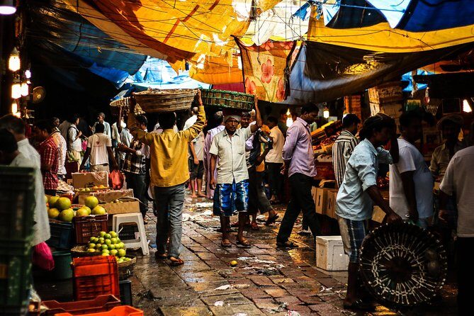 Mumbai Market Tour in Private Vehicle - Bargaining Help That Actually Changes the Outcome