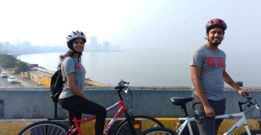 Mumbai: Morning Bicycle Tour - CSMT Station to Gateway of India: The Morning-Quiet Landmark Loop