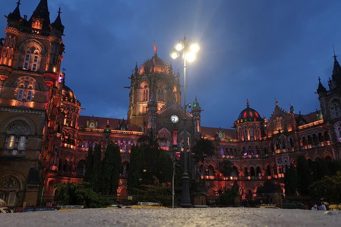Mumbai Night Lights Tour - Colaba Market at night: where the city shops, not just sightseeing