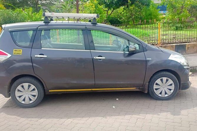 Mumbai Private Car Rental with Professional Driver - The comfort perks that actually matter in Mumbai