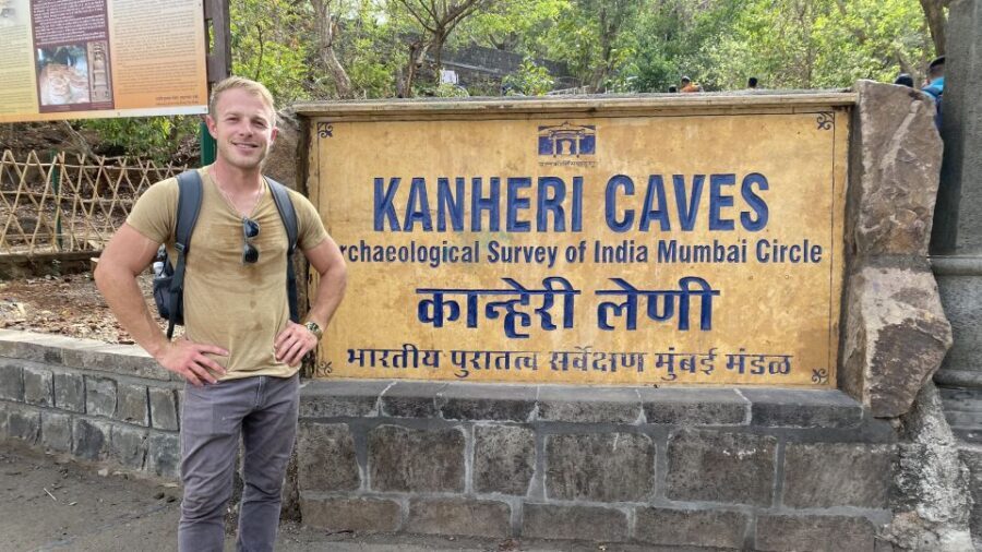 Mumbai: Private Kanheri Caves Guided Tour - Buddha hall, pillars, and Avalokiteshwara: the “wow” details that stick