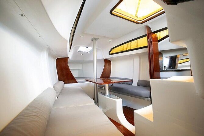 Mumbai Private Sunrise/Sunset Sailing 8ppl Boat Tour - Price and value: what $128.60 per group gets you