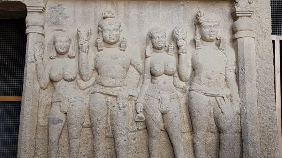Mumbai: Private tour for Kanheri Caves and Golden Pagoda - Meditation Cells and the Human Scale of Monk Life