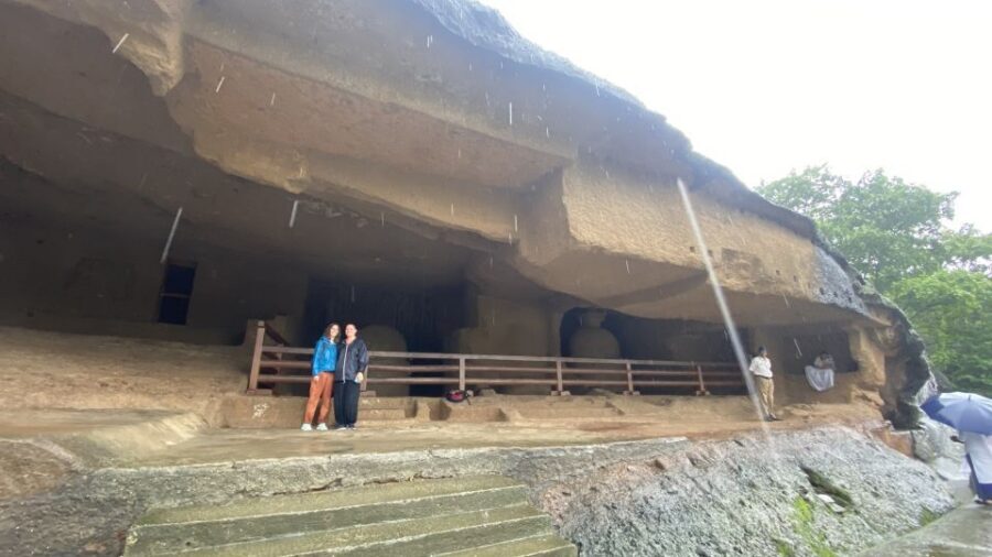 Mumbai: Private tour for Kanheri Caves and Golden Pagoda - Golden Vipassana Pagoda in Gorai: Golden Exterior, Relics, and Pillar-Free Design
