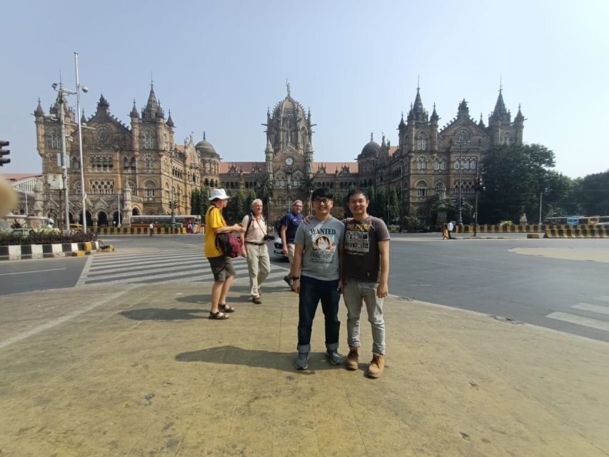 Mumbai Shore Excursions: Small Group Mumbai Sightseeing tour - Meeting Outside Immigration, Then Getting Moving Fast