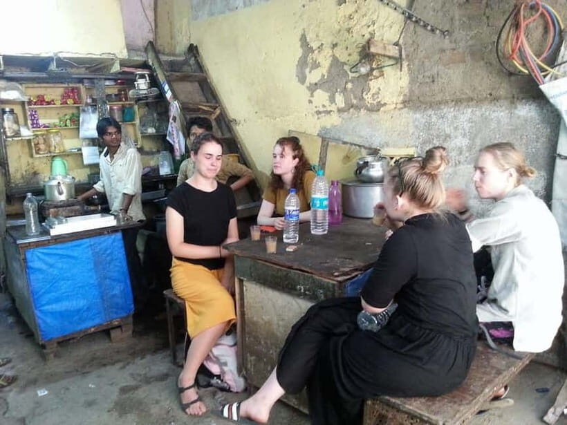 Mumbai: Slum Tour Dharavi & Dhobi Ghat Laundry with a Local - The Slumdog Millionaire Filming Location: Why a Movie Set Feels Different Here