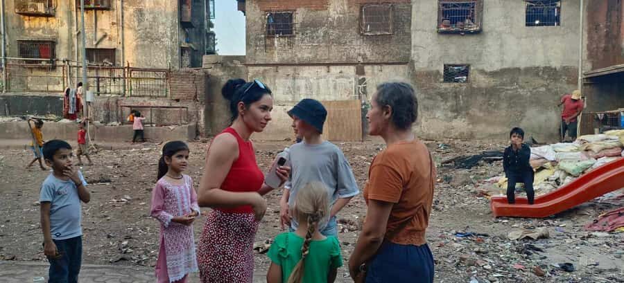 Mumbai: Slum Tour Dharavi Small Group with a Local Guide - The Guide Makes or Breaks It: English, Humor, and a Reassuring Tone