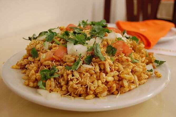 Mumbai Street Food & Temple Tour: Hidden Markets & Night Bazaar - Pickup, private group, and the pacing reality