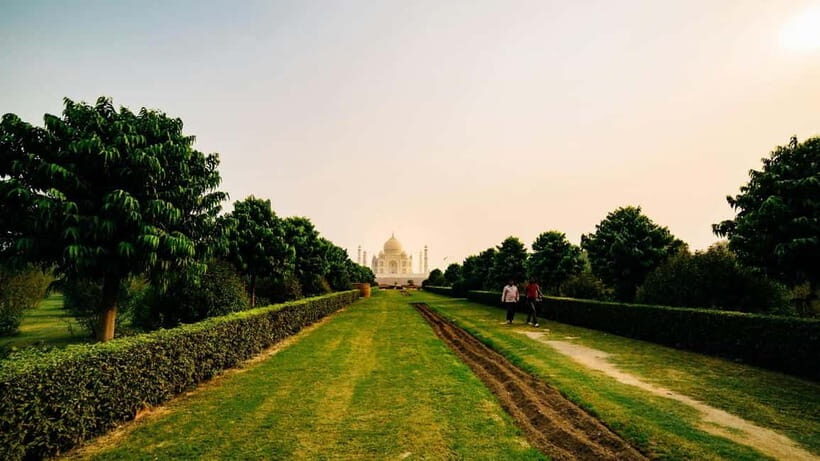 Mumbai to Agra Taj Mahal Tour: Same-Day or Multi-Day - Price and Value: What $70 Gets You (and Why It’s Reasonable)