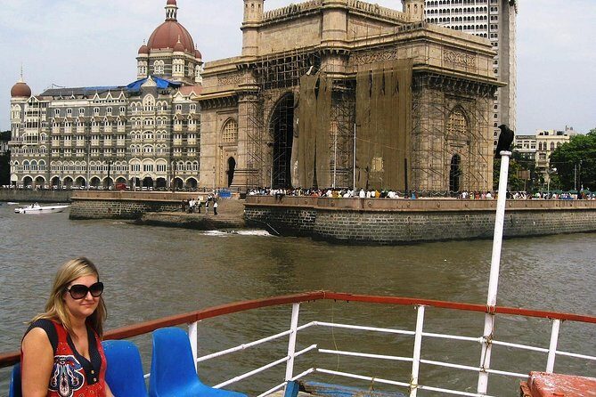 Mumbai Tour by Ac coach with pickup in Colaba & Mumbai Port only - Gateway of India and the Ferry Ride That Puts You on Mumbai Time
