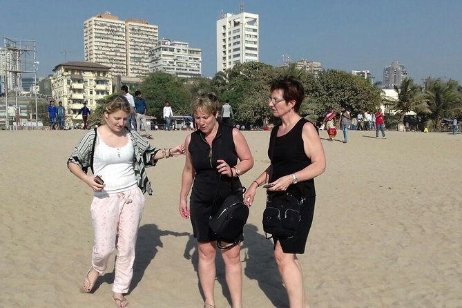 Mumbai Tour by Ac coach with pickup in Colaba & Mumbai Port only - From Bandstand to Bollywood Homes: City Views From the Road