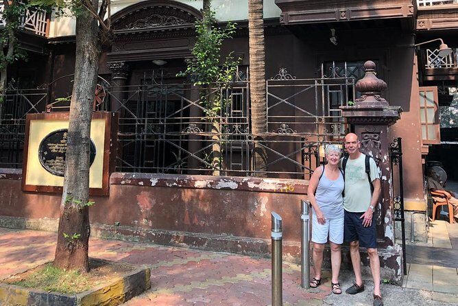 Mumbai Tour: The Most Famous Historical Spots By Car - Key highlights you’ll feel on the street