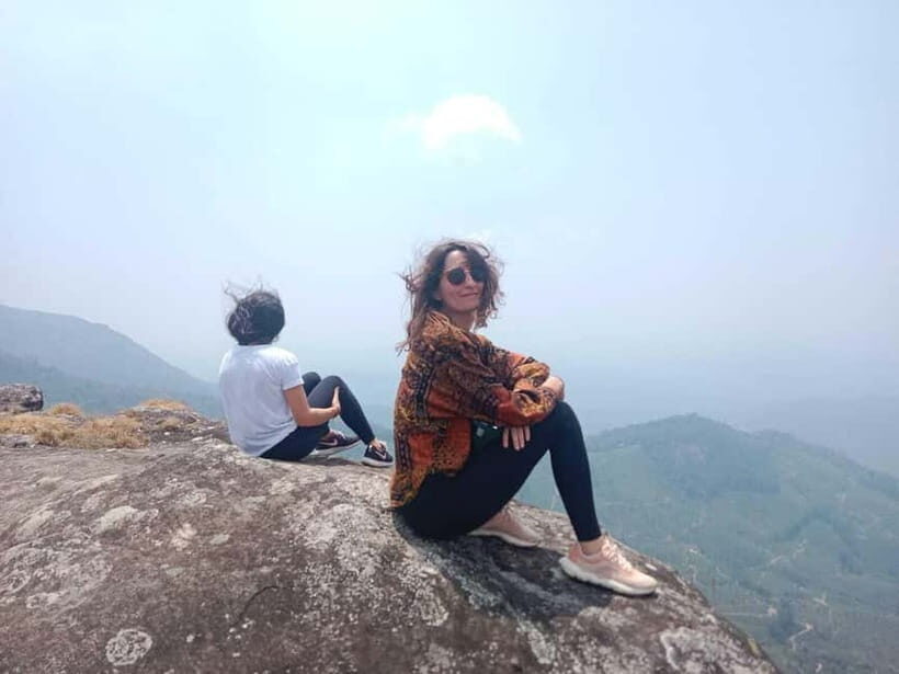 Munnar: Half day Guided Trek - Views, Wildlife, and Western Ghats Plants