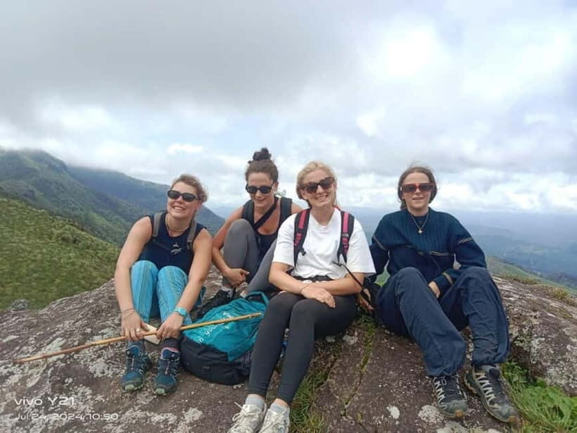 Munnar mountain hiking (Full day) - Tea plantations: where your feet learn the story