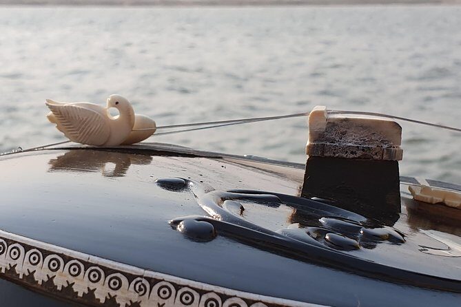 Music art's and culture - The crematoria stop: respectful context, not a spectacle