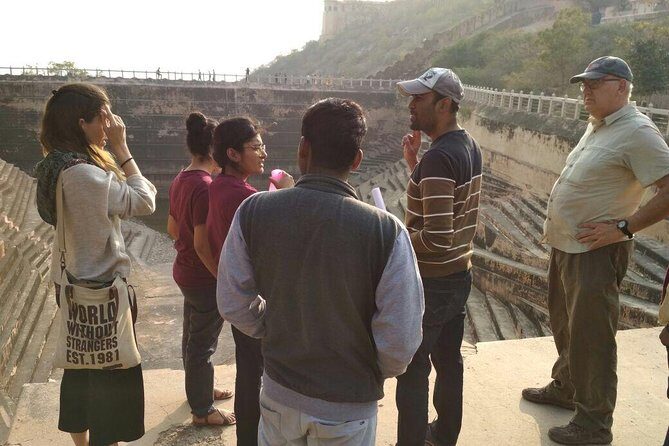 Nahargarh Water Walk - Guided 2-Hour Heritage Tour in Jaipur - Getting the most out of it: who this walk is for