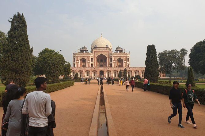New Delhi and Old Delhi Private Tour 4-8 Hours - Customizable - Qutub Minar: the tall brick minaret you can’t ignore