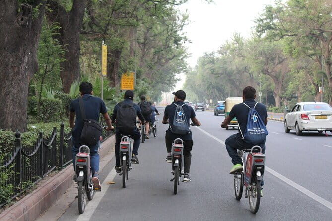 New Delhi Bicycle Tour - Where You Meet and How Bike Gear Gets Handled