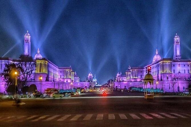 New Delhi Night City Tour - Connaught Place Coffee Stop: A Reset in the Middle of the City