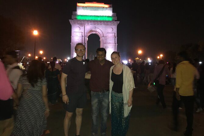 New Delhi Night Tour group tour - Guide and safety: why a local-led loop helps at night
