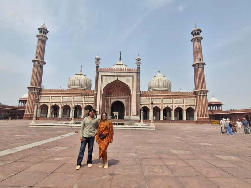New Delhi & Old Delhi Private Guided Tour For 4-8 Hours - Why this Old & New Delhi private route makes sense