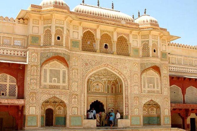 New Delhi : Private 3 Days Golden Triangle Tour - Day 3 in Jaipur: Amer Fort Heights, Palace Facades, and Astronomical Geeking