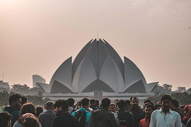 New Delhi Private City Day Tour with Guide Including Pick & Drop - A Delhi day that’s built for real timing