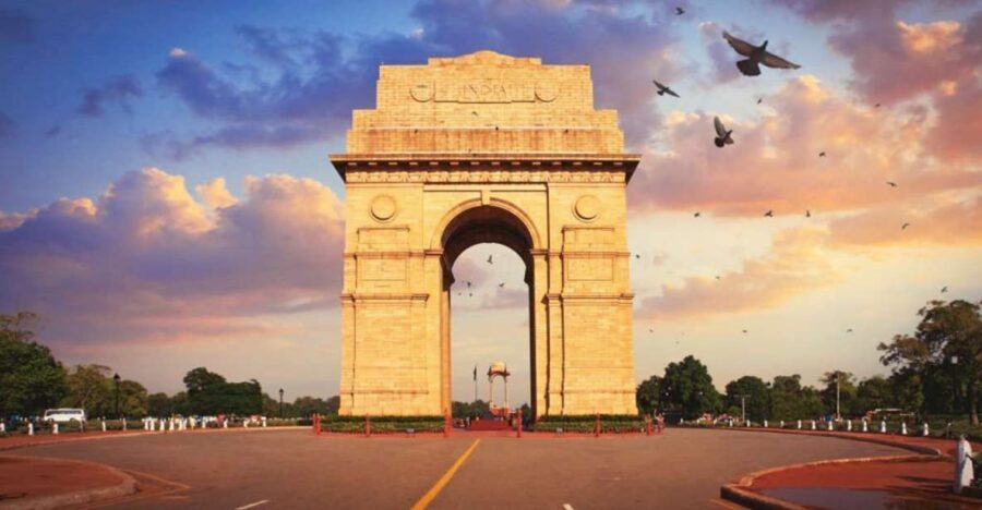 New Delhi: Private Old & New Delhi Day Trip & Optional Guide - Key highlights you’ll feel right away