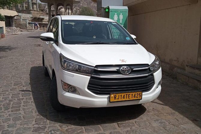 New Delhi to Agra Airport/Hotel – One-Way Cab Private Transfers - Arriving in Agra for Taj Mahal Time: Drop-Off That Fits Your Plan