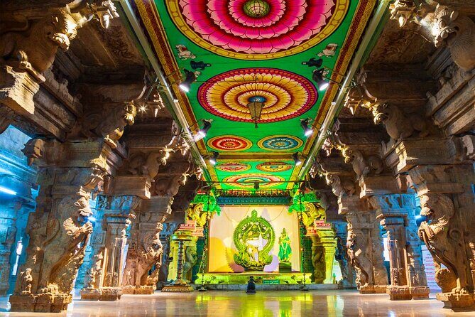 Night Ceremony in Madurai Meenakshi Amman Temple - Night ceremony at Meenakshi Amman: why this feels different than daytime