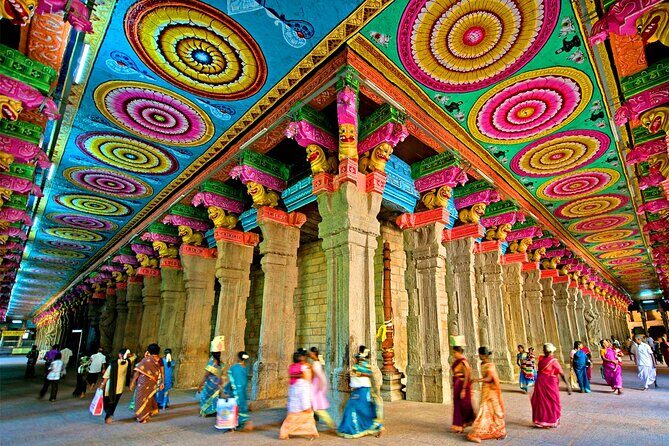 Night Ceremony in Madurai Meenakshi Amman Temple - Practical tips for a smoother night temple visit
