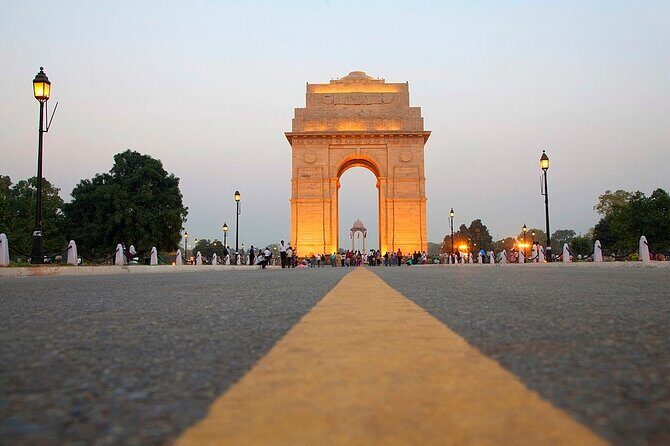 Night view Delhi Tour by AC Car From Delhi - Practical stuff before you go: ID, dress code, and comfort