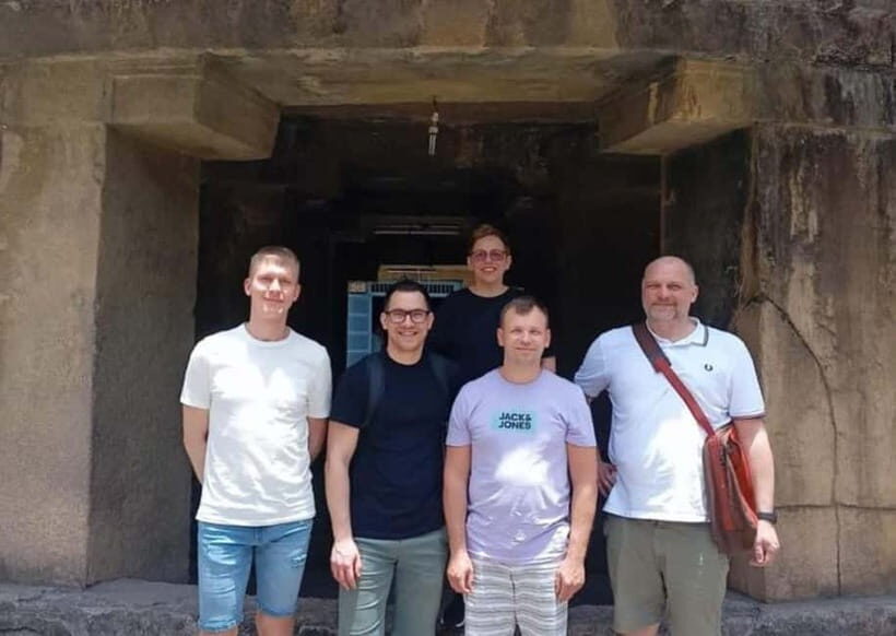 Night Walk Tour Pune (2 Hours Guided Walking Tour) - Starting at German Bakery: the easy beginning to a 2-hour route