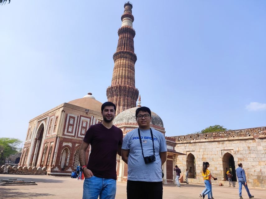 Old and New Delhi: 8-Hour Private City Tour - How the Private Car Shapes Your Old Delhi–New Delhi Day
