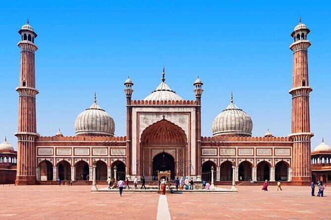 Old and New Delhi Private City Tour - Red Fort from the outside: a quick iconic hit