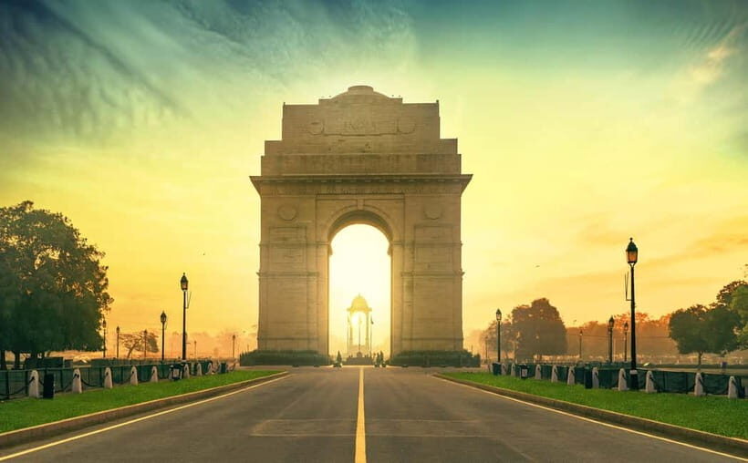 Old and New Delhi Private Full or Half Day Tour Upto 8 Hours - Why this Old Delhi and New Delhi tour works when you’re short on time