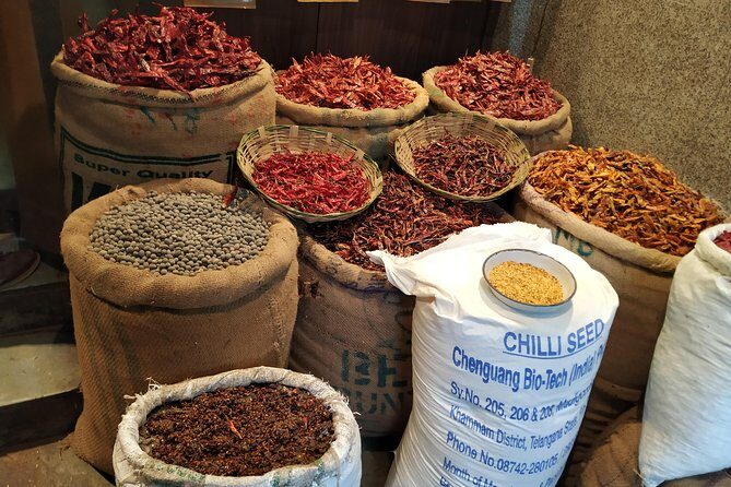 Old and New Delhi Street Food Sampling - Stop 1: Malka Ganj Flavors That Set the Tone