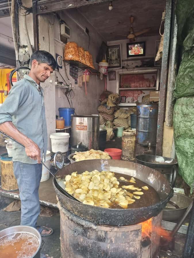 Old city heritage walk and local life experience - Who should book this old city heritage walk