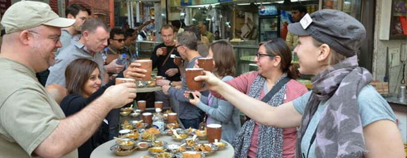 Old Delhi Food Tour: 8 Tastings & Trusted Local Stops - Meeting at Jama Masjid Gate 3 and matching your expectations