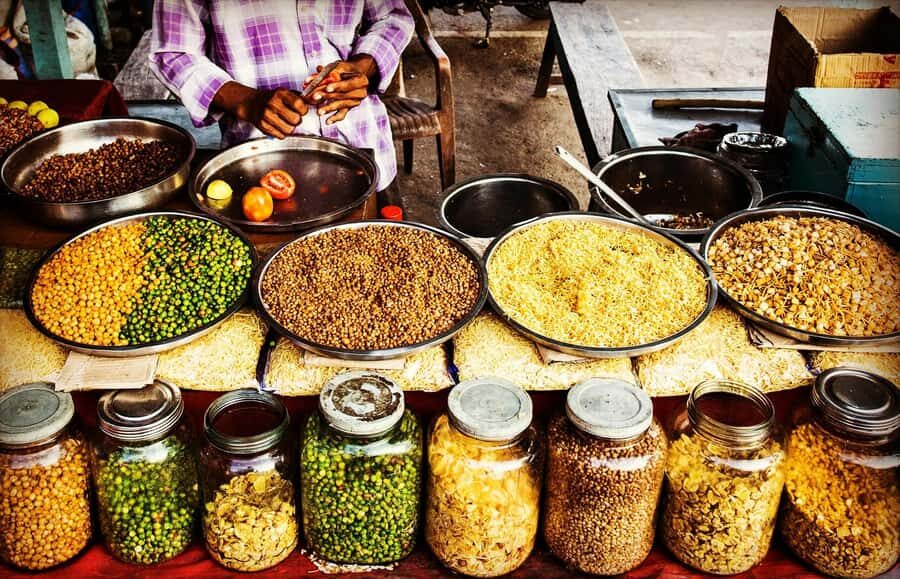 Old Delhi: Night Feast in Old Delhi Guided Food Tour - Who this night feast is best for (and who should skip it)