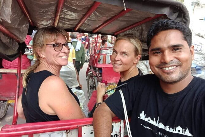 Old Delhi Spice Market and Temple Tour - Key Highlights You’ll Feel Right Away